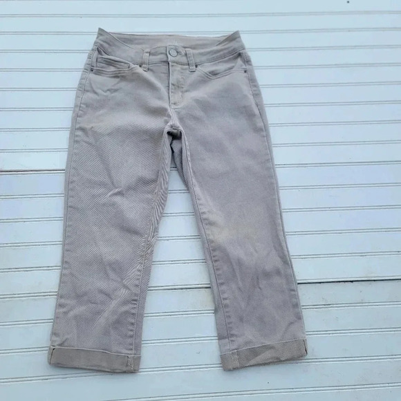 Time and Tru Capri Pants Womens 8 Mid-Rise Rolled Leg Beige Jeans 28×20 - Picture 1 of 7